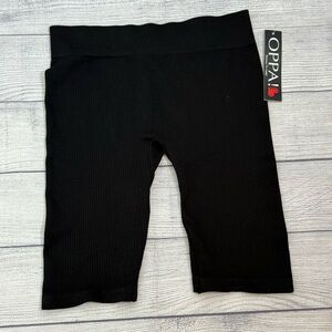 OPPAI Black Ribbed Biker Shorts | Size S/M | Stretchy
Lounge Basics